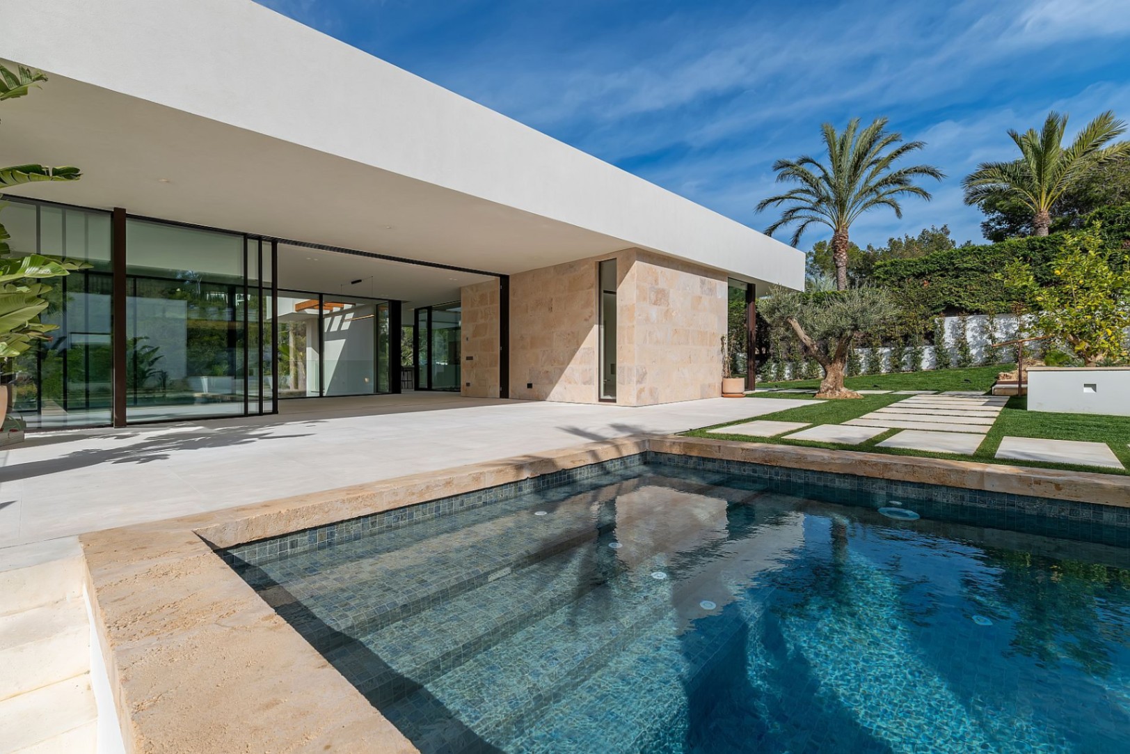 Espectacular villa moderna en Portals Nous